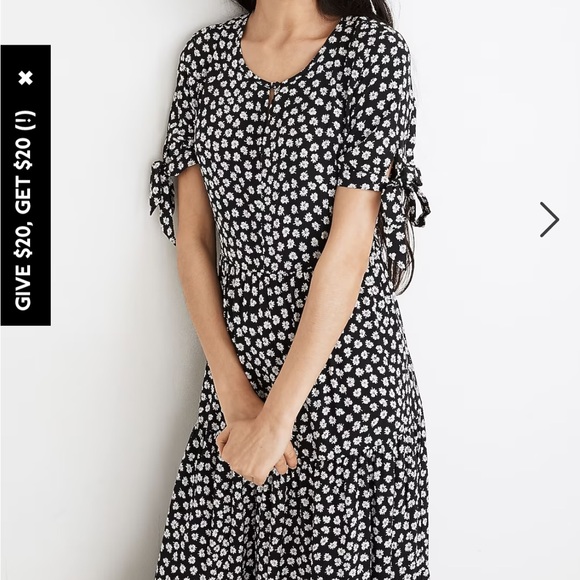 Tie-Sleeve Tiered Midi Dress in Woodcut Flowers - Picture 6 of 12